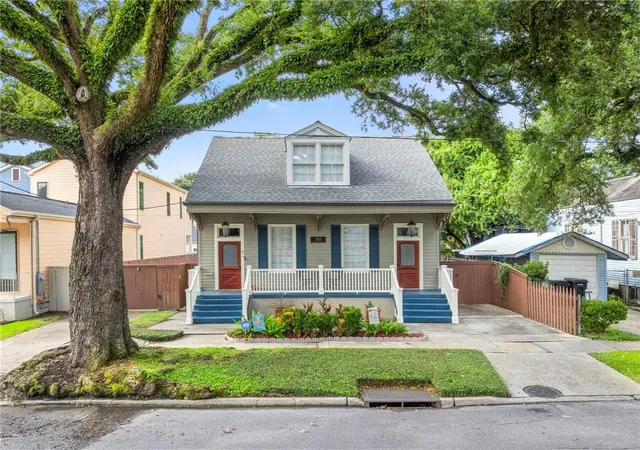 1st image of 1019 Opelousas Ave, New Orleans, LA 70114 | MLS# 2520883