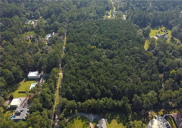 Photo 3 of Land for sale at Lot D Dove Park Rd, Covington, LA 70435 | MLS# 2520917 | Listing updated on 2026-07-10