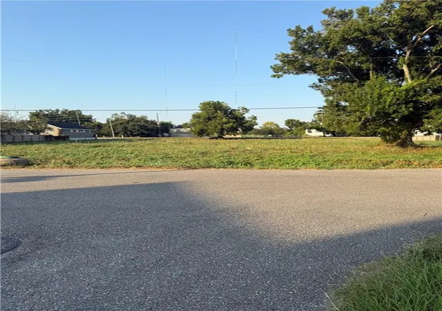 6th image of 1229701 1229703 Memorial Park Dr, New Orleans, LA 70114 | MLS# 2521404