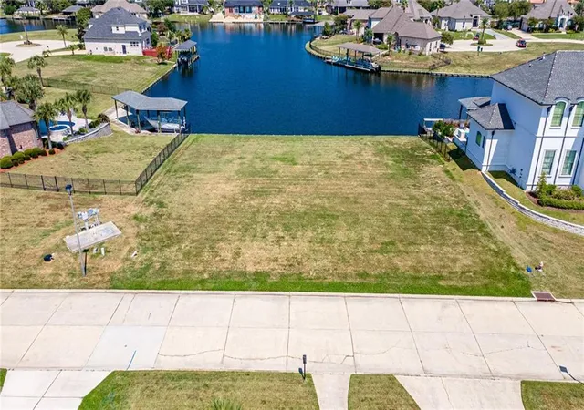 13th image of 445 San Cristobal Ct, Slidell, LA 70458 | MLS# 2521550