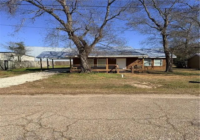 Homes for sale in Franklinton, LA | 1201 16th Ave, Franklinton, LA 70438 | MLS# 2521599