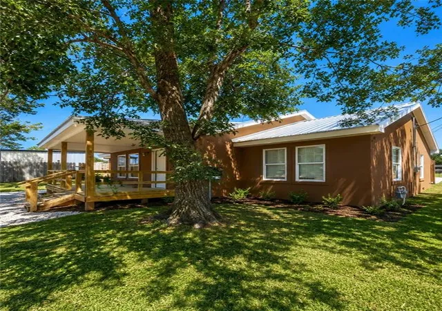 2nd image of 1201 16th Ave, Franklinton, LA 70438 | MLS# 2521599