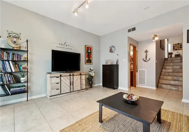 Homes for sale in New Orleans, LA | 8654 Pontchartrain Blvd #18, New Orleans, LA 70124 | MLS# 2521651