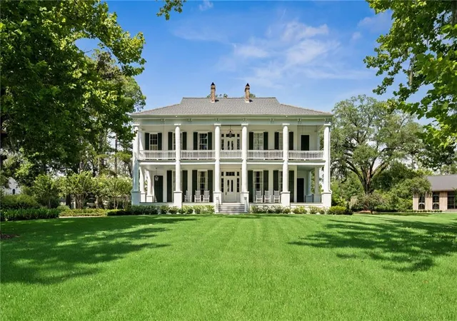 2nd image of 622 S America St, Covington, LA 70433 | MLS# 2520842