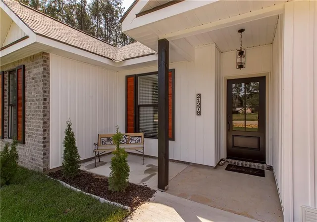 Photo 3 of Single family home for sale at 21278 Weinberger Rd, Ponchatoula, LA 70454 | MLS# 2521890 | Listing updated on 2026-06-10