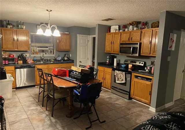 Photo 3 of Single family home for sale at 4024 Regina Coeli Ct, Marrero, LA 70072 | MLS# 2522146 | Listing updated on 2026-05-19