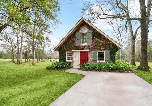 Homes for sale in Folsom, LA | 10175 Core Cemetery Rd, Folsom, LA 70437 | MLS# 2511510