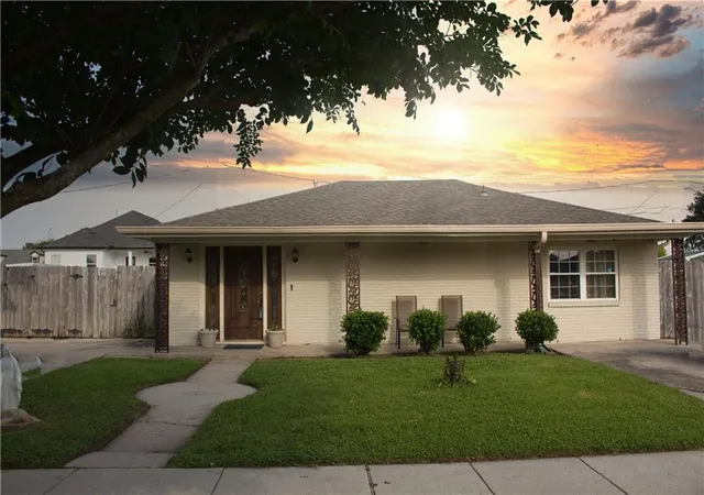 1st image of 1433 Perrin Dr, Arabi, LA 70032 | MLS# 2522299