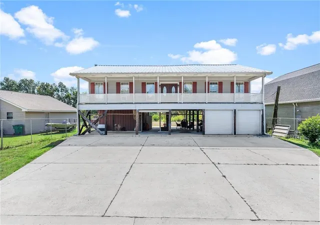 Photo 1 of Single family home for sale at 4112 Us 90 Hwy, Des Allemands, LA 70030 | MLS# 2521778 | Listing updated on 2026-07-30