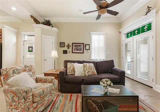 Homes for sale in New Orleans, LA | 1934 Burgundy St #B, New Orleans, LA 70116 | MLS# 2522168
