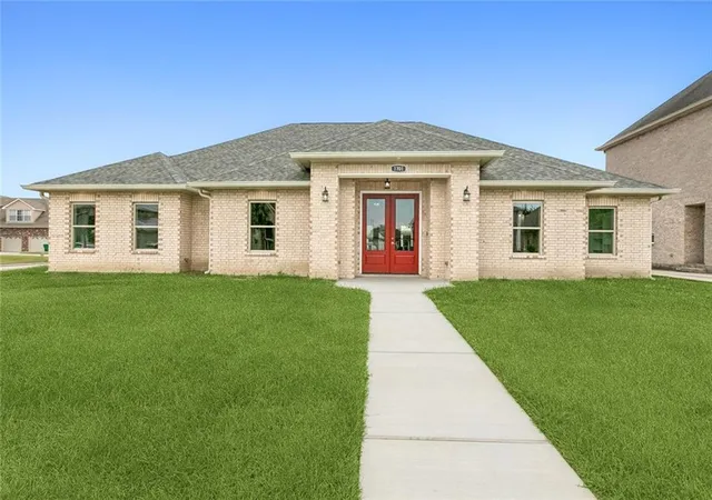 1st image of 1701 Heatherwood Dr, Harvey, LA 70058 | MLS# 2522304