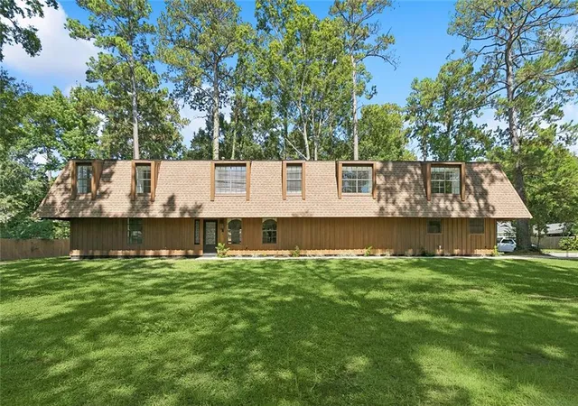 2nd image of 113 Laurelwood Dr, Covington, LA 70433 | MLS# 2520584