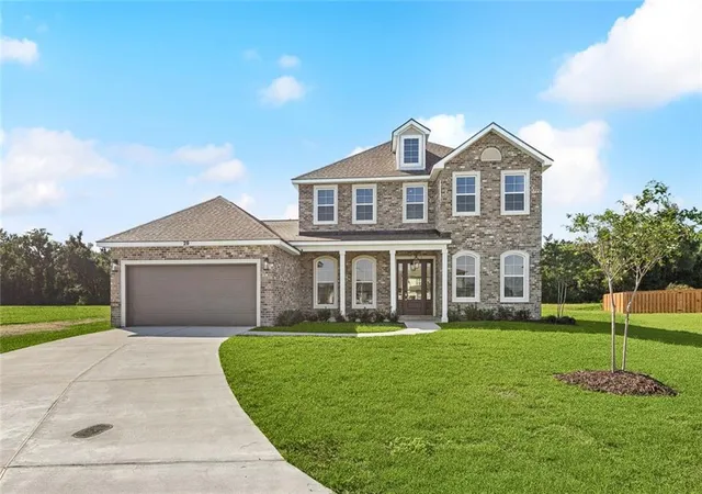 Single Family Residence at 29 W Priscilla Ln, Westwego, LA 70094 | MLS# 2523016 | | Sold on 2025-11-24