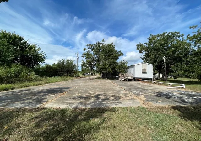 Homes for sale in Buras, LA | 636 Buras River Rd, Buras, LA 70041 | MLS# 2523972