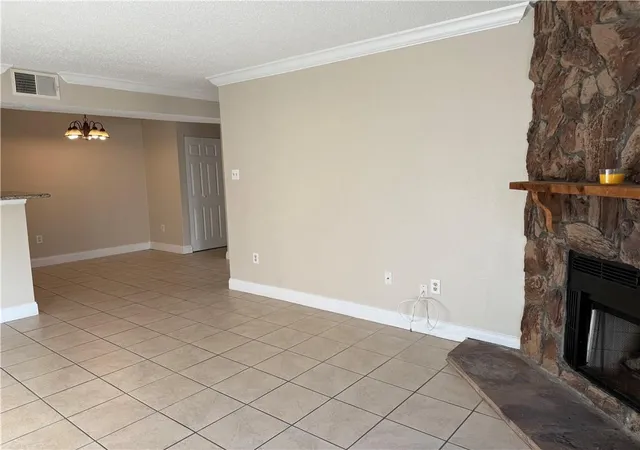 Homes for sale in Kenner, LA | 730 Village Rd #C, Kenner, LA 70065 | MLS# 2524057