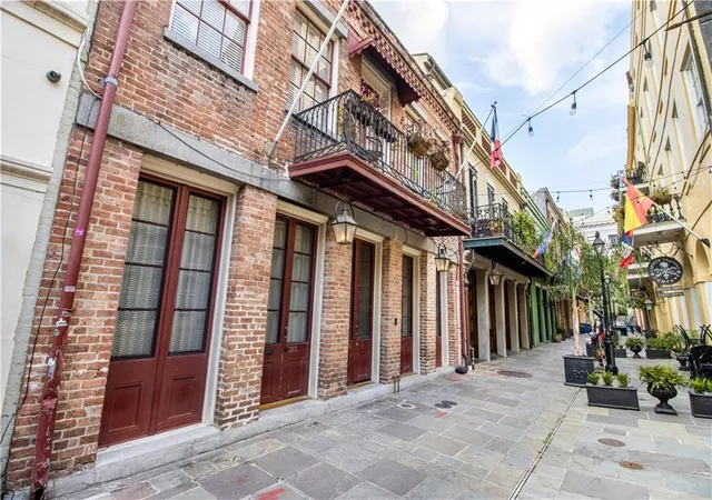 1st image of 317 Exchange Pl, New Orleans, LA 70130 | MLS# 2523886