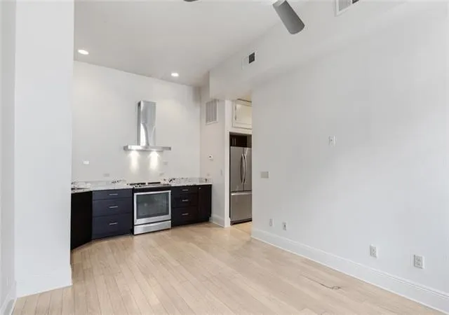 Homes for sale in New Orleans, LA | 317 Exchange Pl, New Orleans, LA 70130 | MLS# 2523886