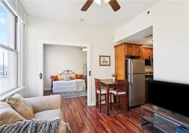 Homes for sale in New Orleans, LA | 1224 St Charles Ave #214, New Orleans, LA 70130 | MLS# 2523913