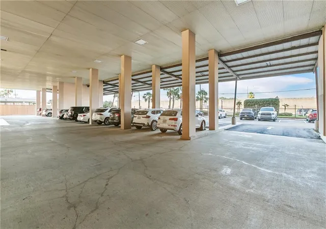 37th image of 232 Lake Marina Ave #5A, New Orleans, LA 70124 | MLS# 2524285