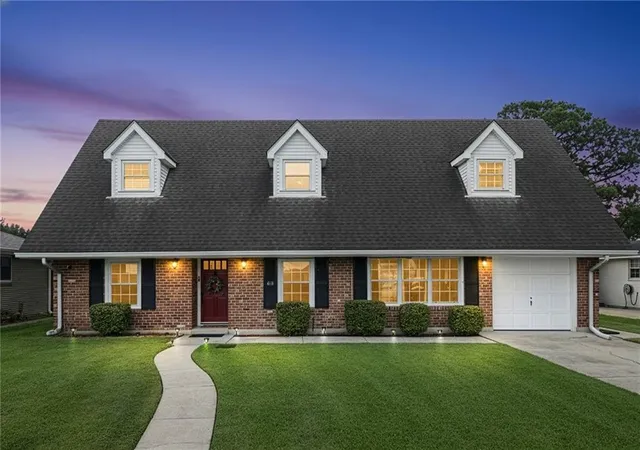 2nd image of 63 Marie Dr, Gretna, LA 70053 | MLS# 2525360