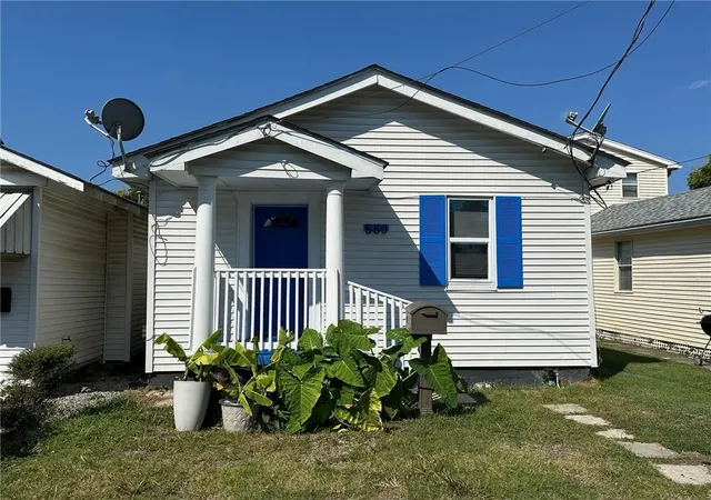 Single family home for sale at 550 Brown St, New Orleans, LA 70121 | MLS# 2524004 | Listing updated on 2026-01-15