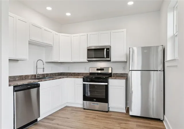Photo 4 of Single family home for sale at 2812 Live Oak Dr, Gretna, LA 70056 | MLS# 2525145 | Listing updated on 2026-08-27