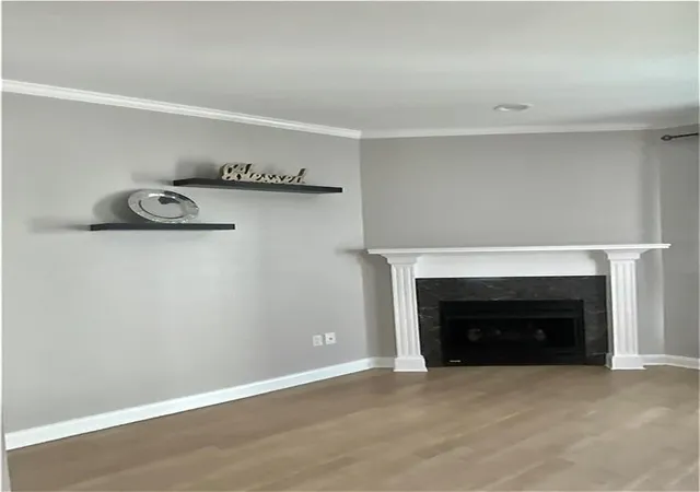 Photo 2 of Townhouse for sale at 37 Houmas Pl, Destrehan, LA 70047 | MLS# 2526017 | Listing updated on 2026-08-02
