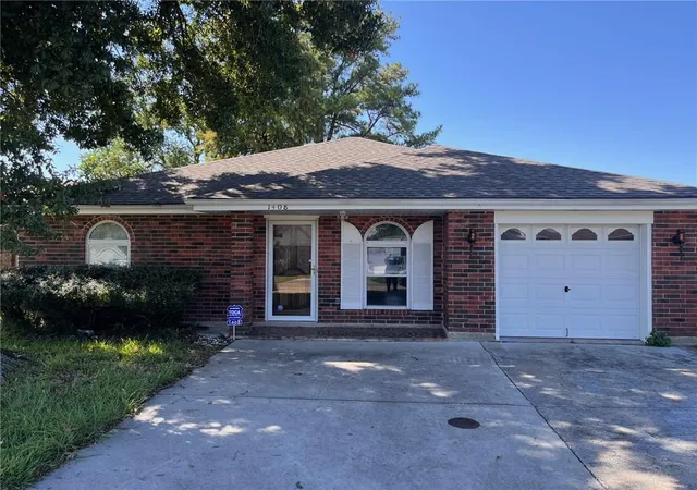 Photo 1 of Single family home for sale at 1408 Green St, Metairie, LA 70001 | MLS# 2525959 | Listing updated on 2026-07-03