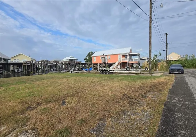 1st image of 6 Canary Island, Saint Bernard, LA 70085 | MLS# 2525370