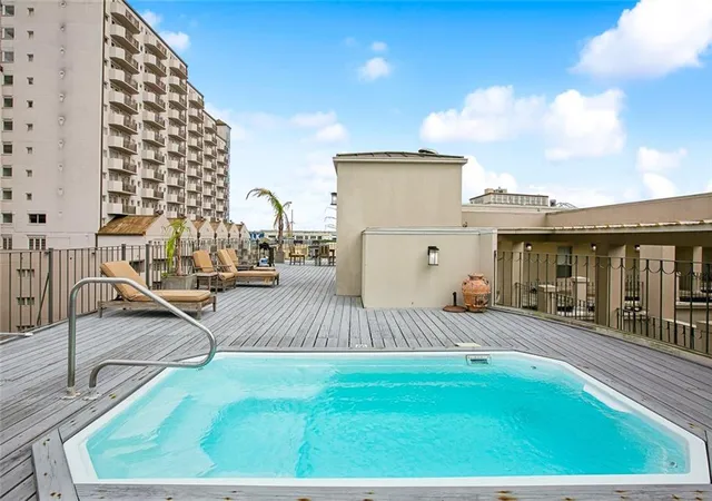 2nd image of 330 Julia St #223, New Orleans, LA 70130 | MLS# 2526211