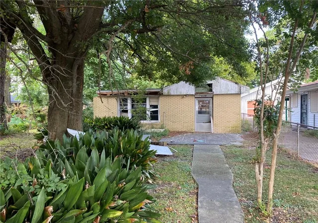 Photo 1 of Single family home for sale at 3522 Delille St, Chalmette, LA 70043 | MLS# 2526504 | Listing updated on 2026-07-13