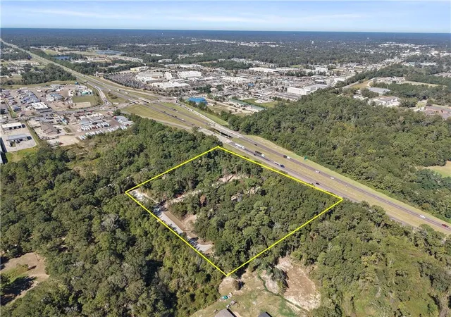 1st image of 755acres E Club De Luxe Rd, Hammond, LA 70403 | MLS# 2525931