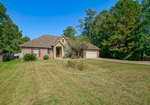 2nd image of 734 Ave Louis Quatroze Ave, Covington, LA 70433 | MLS# 2526864