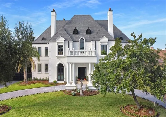 Photo 3 of Mansion for sale at 6 Oakland Rd, Kenner, LA 70065 | MLS# 2527212 | Listing updated on 2026-04-22