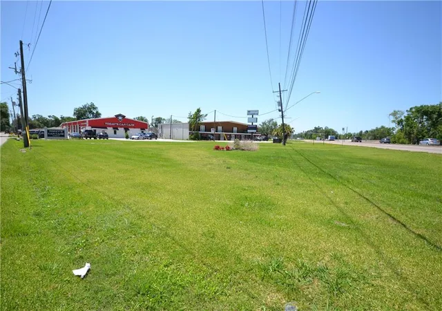 Photo 2 of Land for sale at 12429 Highway 90, Luling, LA 70070 | MLS# 2527197 | Listing updated on 2026-04-15