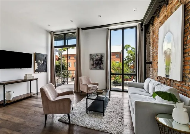 Listing Photo 4 - Condo for sale in building located at 618 N Rampart St, New Orleans, LA 70112 - Unit #203