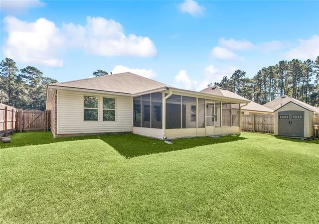 Homes for sale in Hammond, LA | 42399 Evangeline Dr, Hammond, LA 70403 | MLS# 2527339