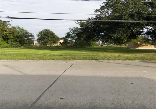 2nd image of 7301 Patricia St, Arabi, LA 70032 | MLS# 2526983