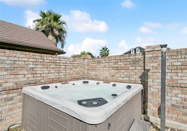 Photo 3 of Single family home for sale at 100 Southern Star Pl, Slidell, LA 70458 | MLS# 2527871 | Listing updated on 2026-08-01