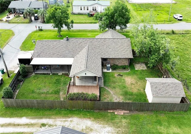 Homes for sale in Houma, LA | 208 Aline Street Street, Houma, LA 70364 | MLS# 2528958