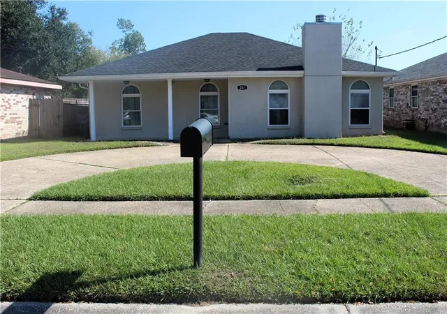 Homes for sale in Saint Rose, LA | 241 Riverview Dr, Saint Rose, LA 70087 | MLS# 2528597