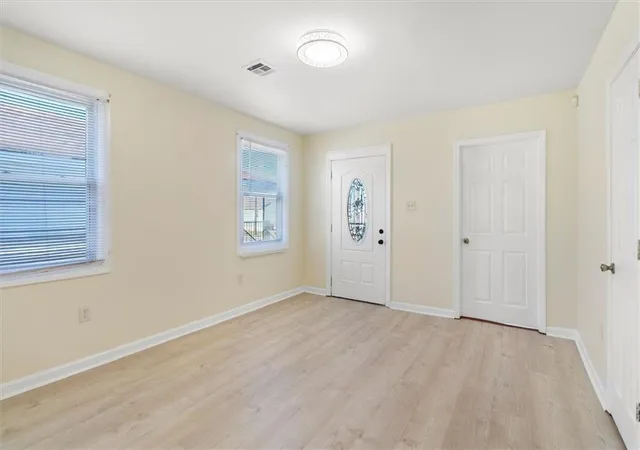 Homes for sale in New Orleans, LA | 2658 New York St, New Orleans, LA 70122 | MLS# 2529299