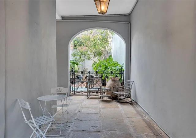 2nd image of 415 Burgundy St, New Orleans, LA 70112
