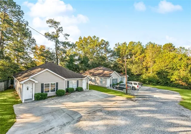 2nd image of 11581 Ami Ln, Hammond, LA 70401 | MLS# 2528391