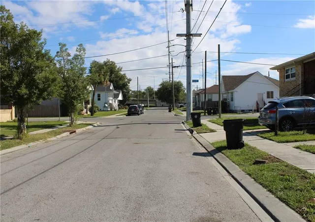 12th image of 2829 Law St, New Orleans, LA 70117 | MLS# 2529744