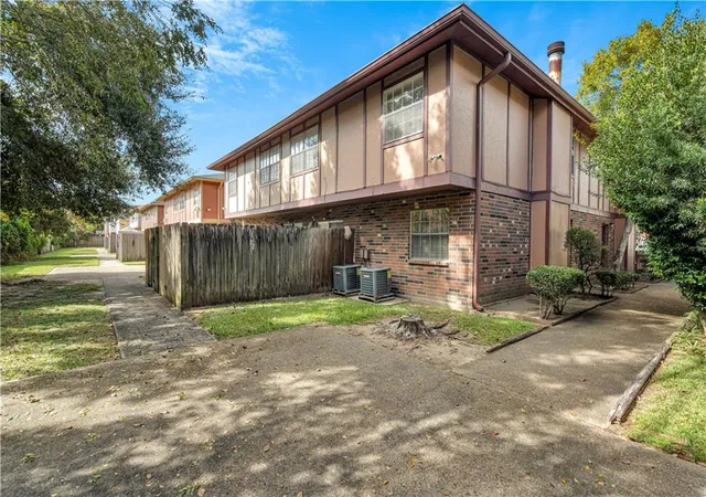 3rd image of 5793-99 Tullis Dr, New Orleans, LA 70131 | MLS# 2531099