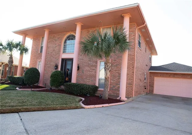 Homes for sale in New Orleans, LA | 11211 Asphodel Dr, New Orleans, LA 70128 | MLS# 2531155