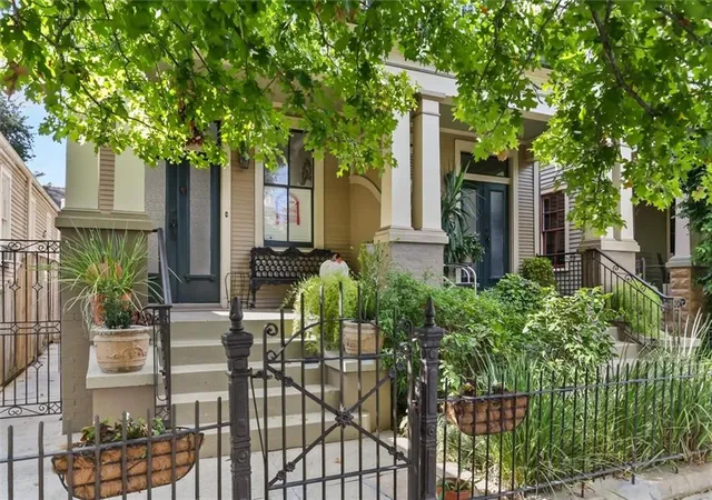 2nd image of 1132 34 St Andrew St, New Orleans, LA 70113 | MLS# 2531149
