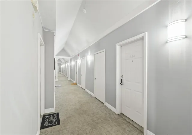 4th image of 760 Magazine St #214, New Orleans, LA 70130 | MLS# 2531559