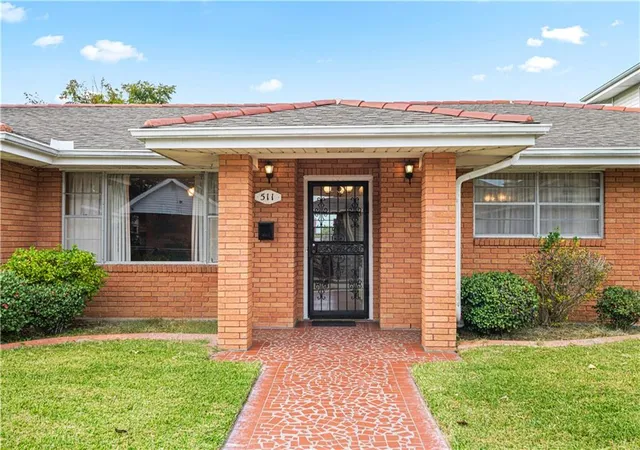 3rd image of 511 9Th St, Gretna, LA 70053 | MLS# 2531198